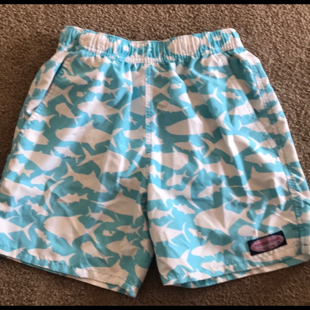 Vineyard vines boys swim Small (8-10)